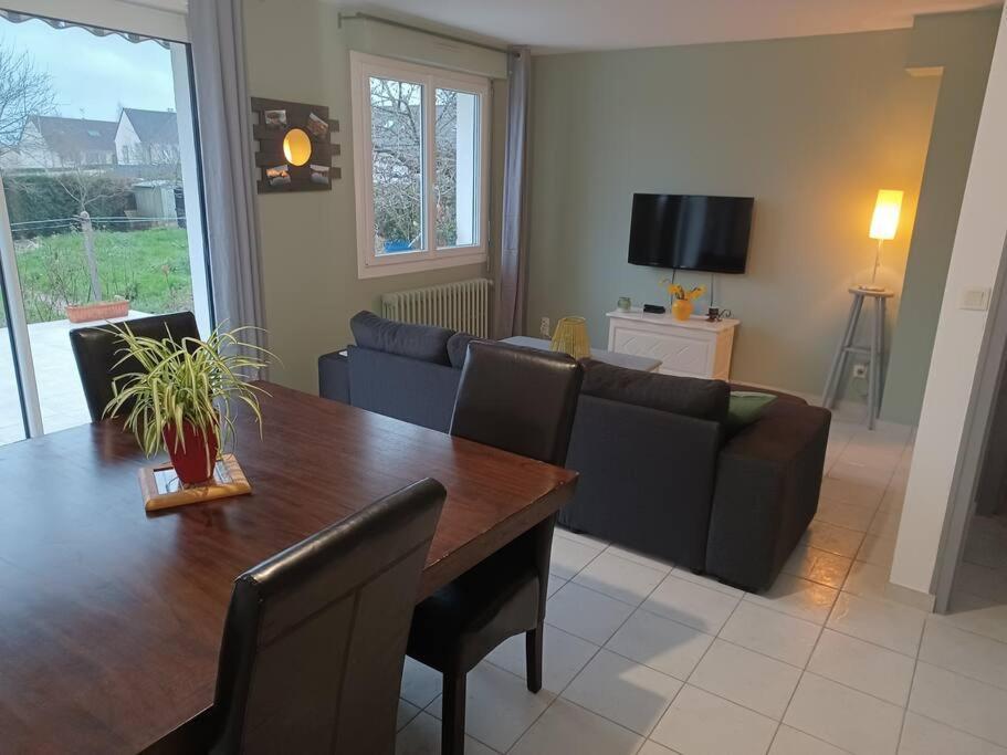 Maison Chaleureuse, Pour Famille, Amis, Ouvriers... Holiday home