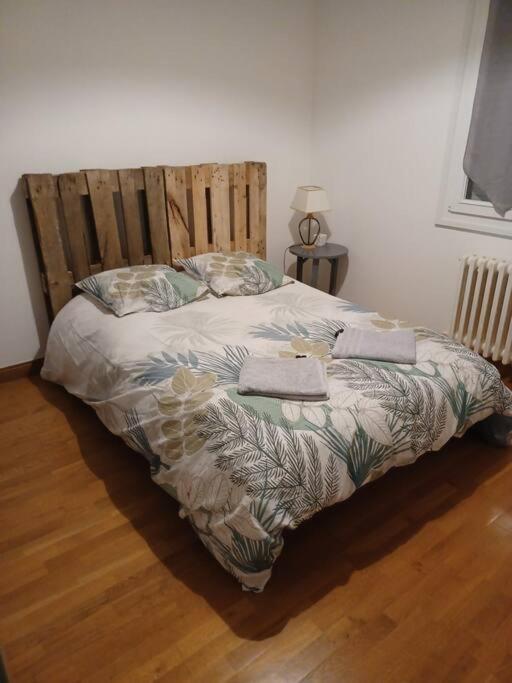 Maison Chaleureuse, Pour Famille, Amis, Ouvriers... * Chateau-Gontier